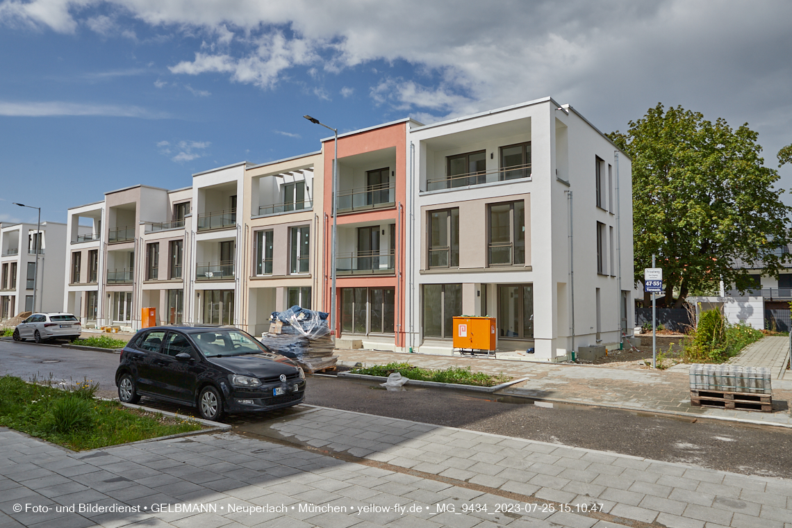 25.07.2023 - Rundgang im Alexisquartier in Neuperlach